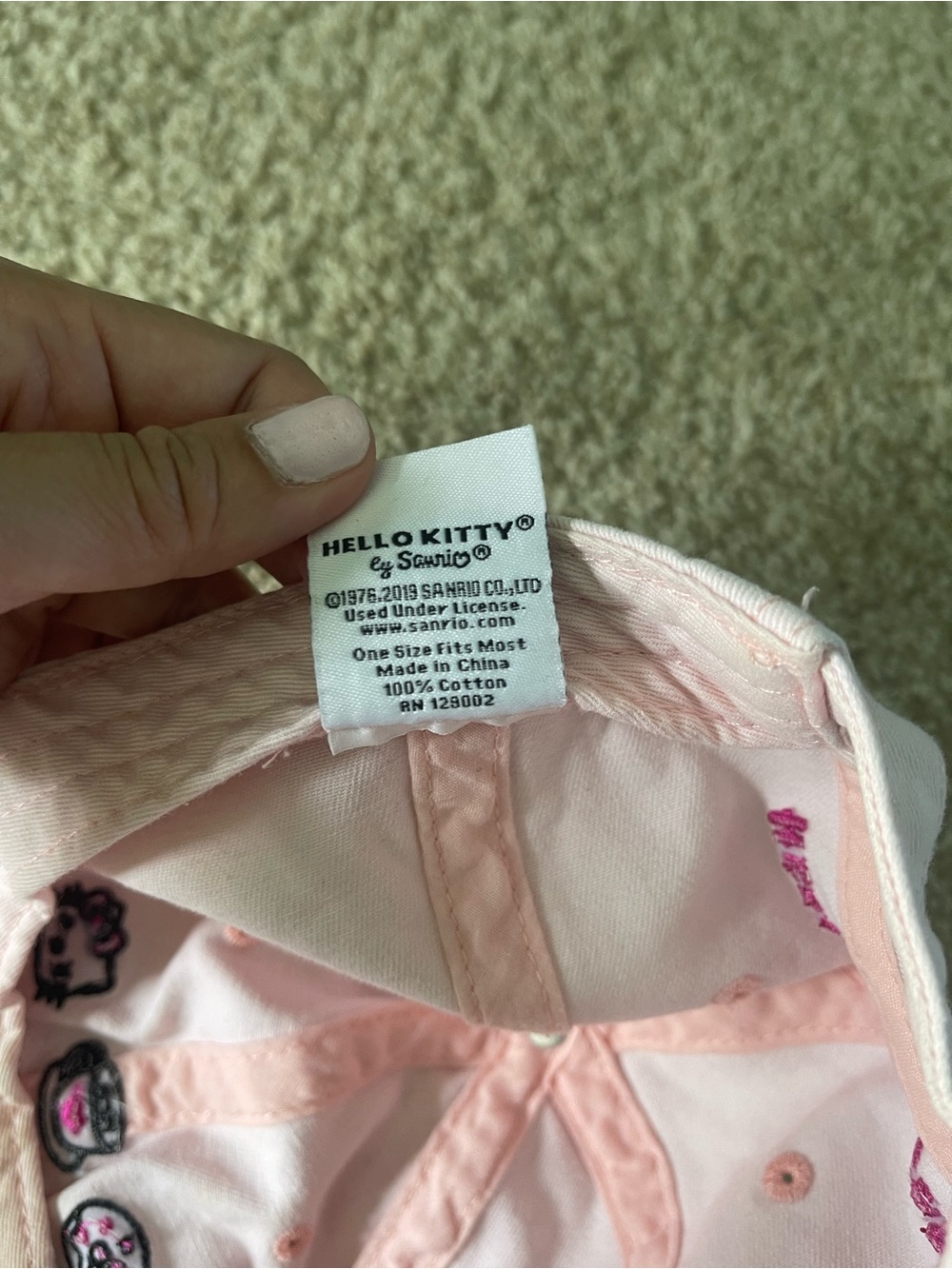 Hello Kitty cafe hat- used - Picture 5 of 5